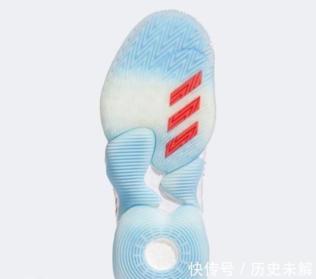 鞋款 阿迪签名鞋首发“棉花糖”配色,耐克阿迪也开始抄袭国产品牌了!