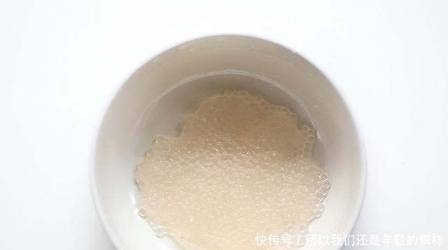 在家也能做出好喝又好看的饮品，成本虽然不便宜，但味道值