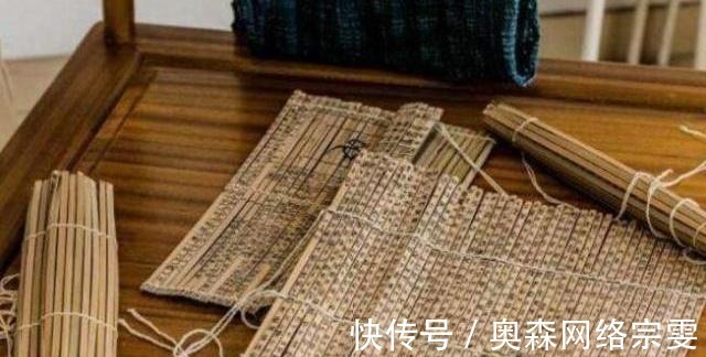 天书$盗墓贼挖出“天书”,记载了上古89位帝王,考古家:史记错了