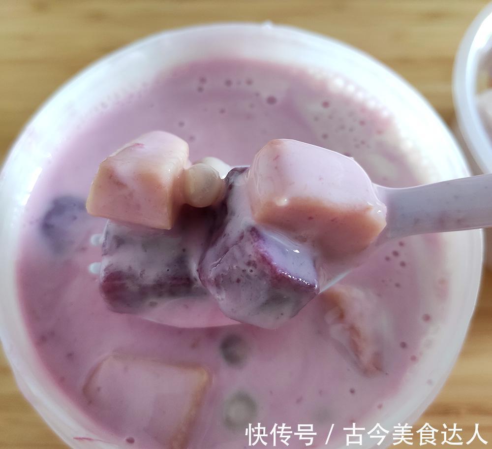 多肉葡萄|一个个口味丰富的小方块不是冰淇淋，而是清凉爽口的厚切酸奶