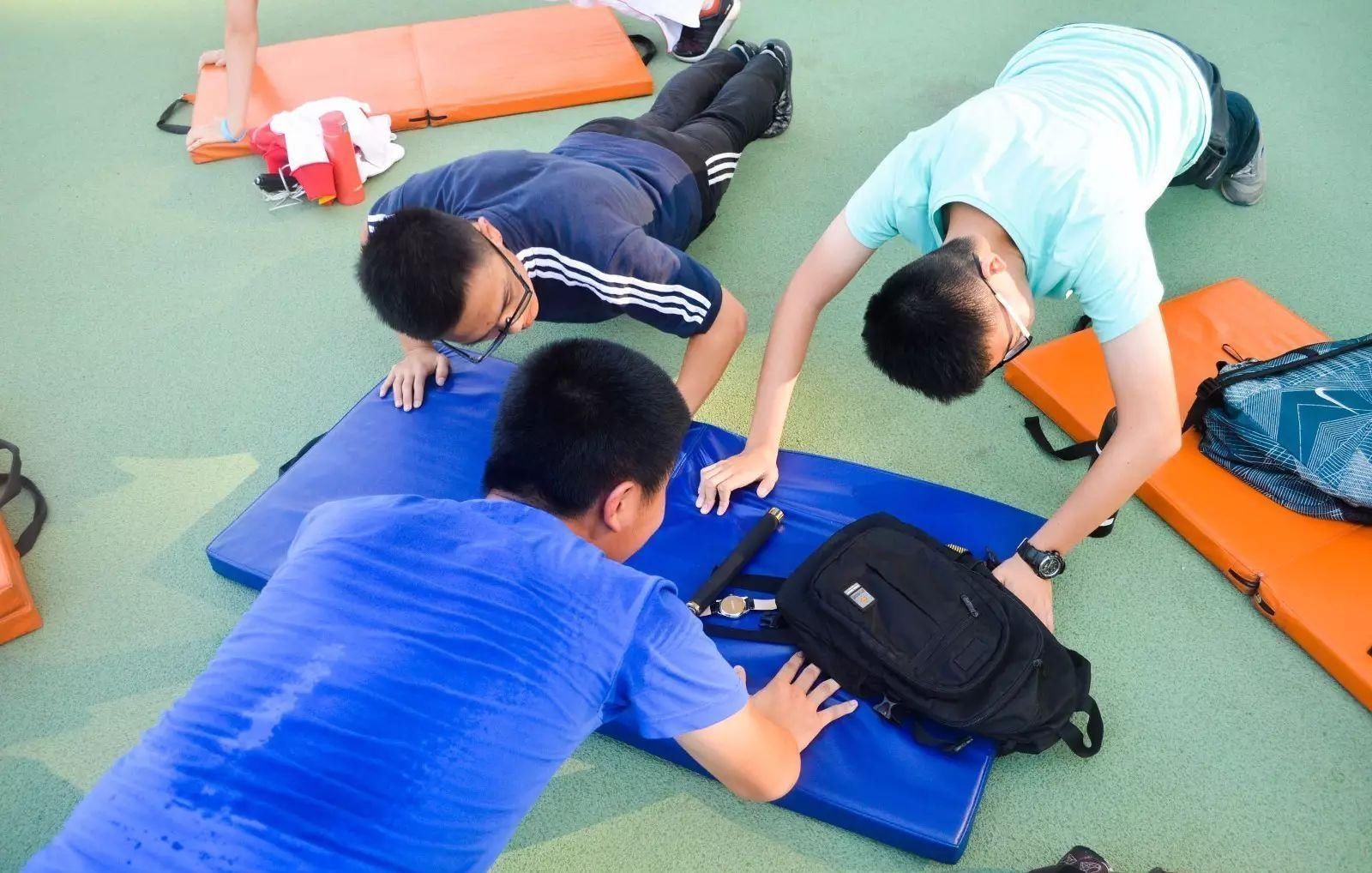 家长们|这3项运动虽好,却不适合孩子,既影响身高发育,又伤害身体