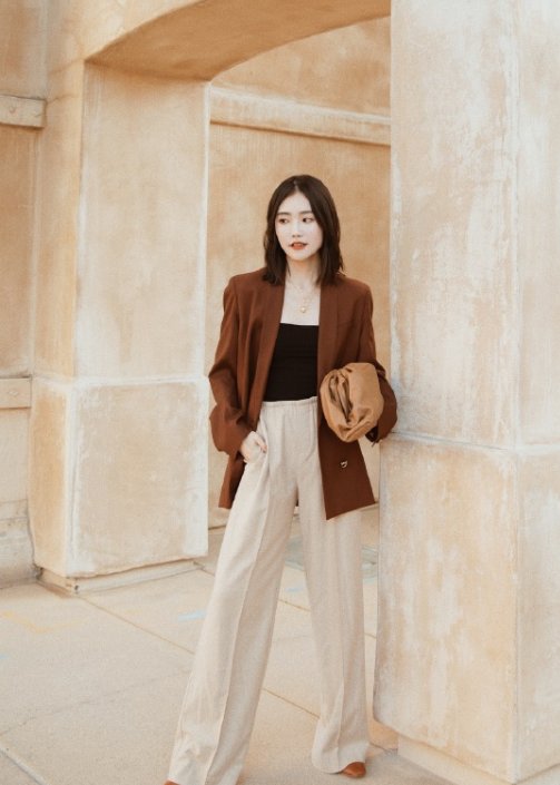 格纹西装|30＋女人如何穿西装？请参考这4套穿搭范本，优雅时髦显气质