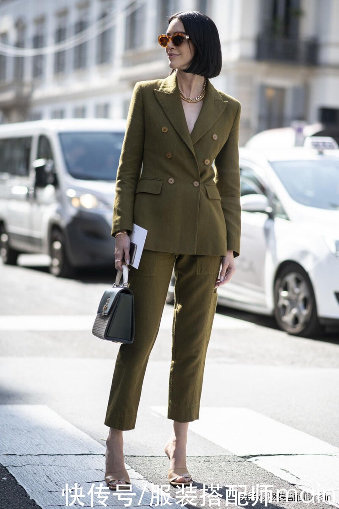 露袜子很奇怪吗？穿对这4种风格，路人秒变时髦精