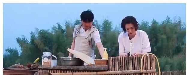 史上唯一 把何炅“逼瘋”了的女嘉賓, 一塊姜從天亮洗到了天黑