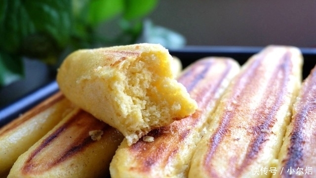 粗粮细做,玉米面最好吃的做法来了,不用蒸不用烤,孩子们都说好