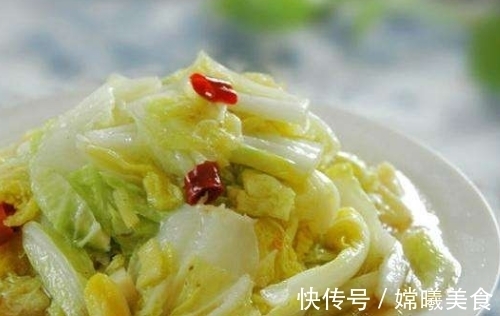 白菜|大厨透露:炒白菜时,万不可多此一举加“它”,不然不嫩,还发黑