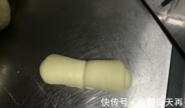 烤箱|孩子马上快开学,早餐匆忙,学会这款主食,做1次吃3天,补足营养!