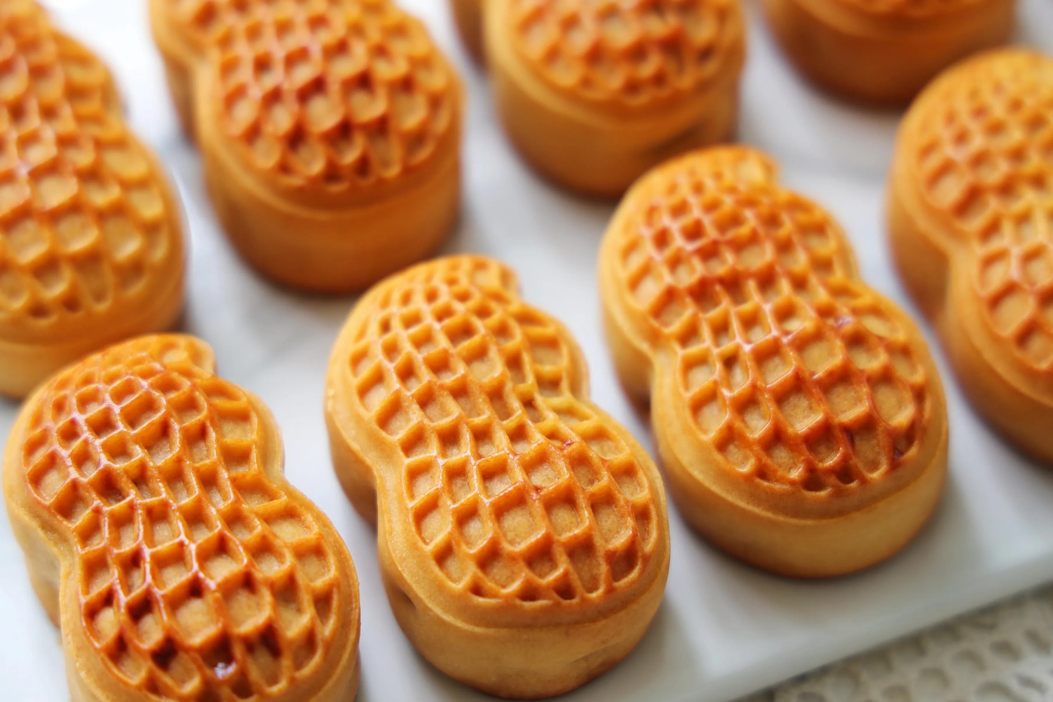 馅料|火爆全网的花生月饼，搭配豪华的五仁馅料，吃一口就停不下来