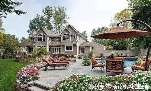 构件|猪竟然也能住在别墅里,来看看这个简洁实用的田园乡居吧!