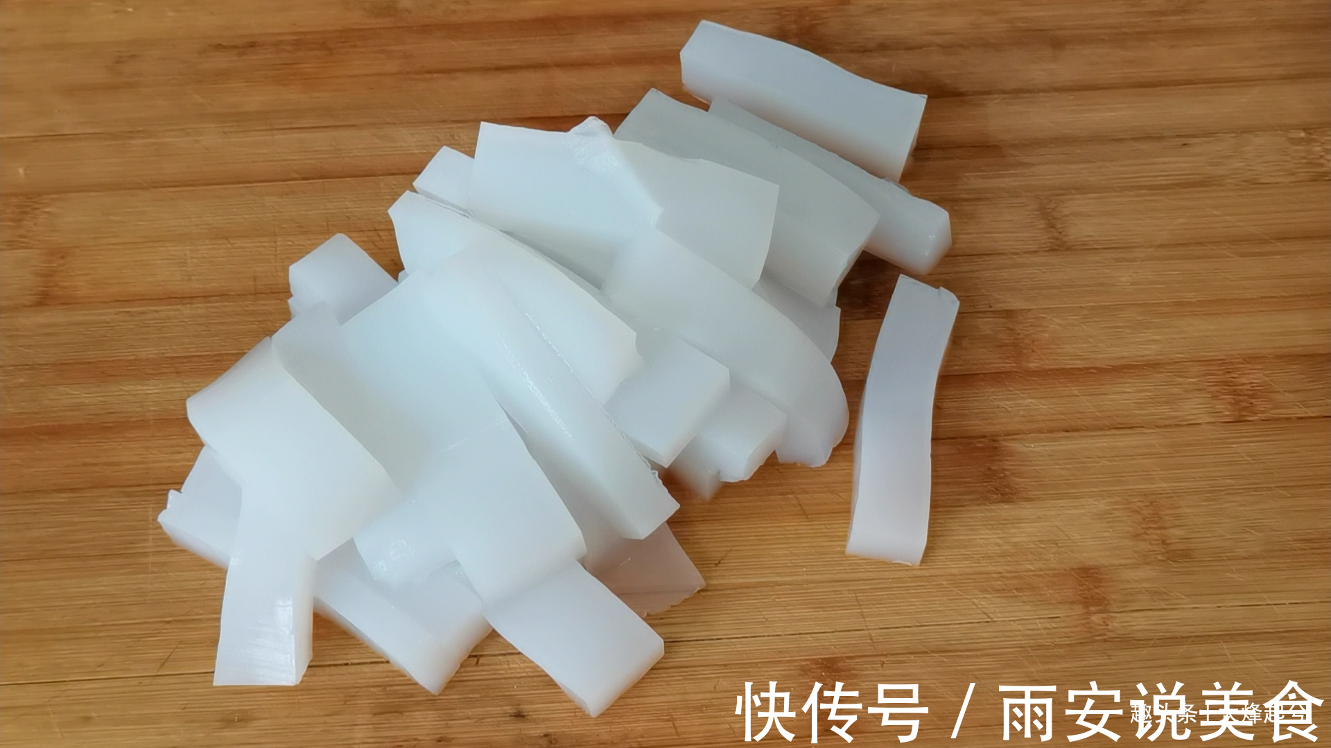 学会拌凉菜的做法与技巧,在家做爽口凉菜,健康又省钱,方法实用