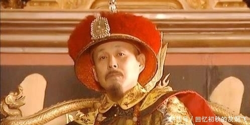 乾隆|张廷玉晚年不断向乾隆索要赏赐,被削爵位,45年后才发现他真高明