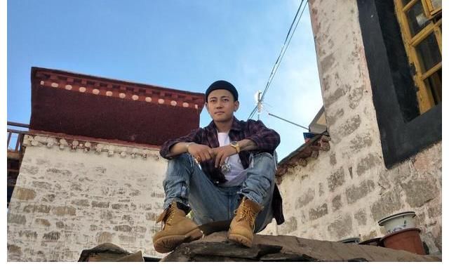 旺羅布|伍珂玥吊打才旺羅布不是因為唱功好，而是評審團有“關系”