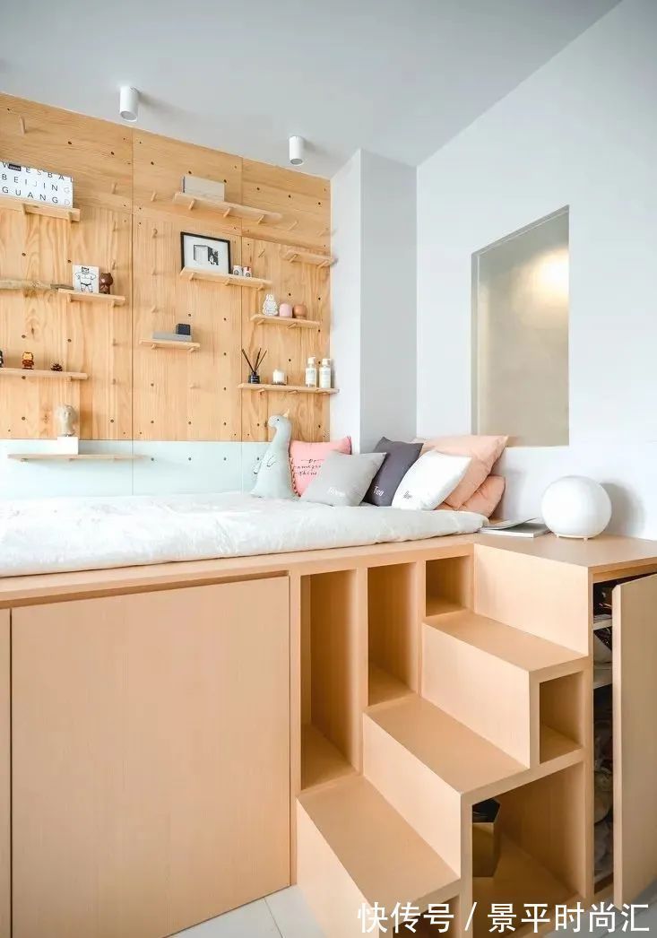 榻榻米|小卧室别再装榻榻米了,人家聪明人都这样设计,照样美观又实用!