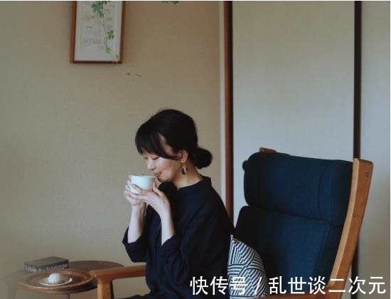 家居|日本太太的温暖家居，简单的一束花，整洁的收纳，呈现生活之美