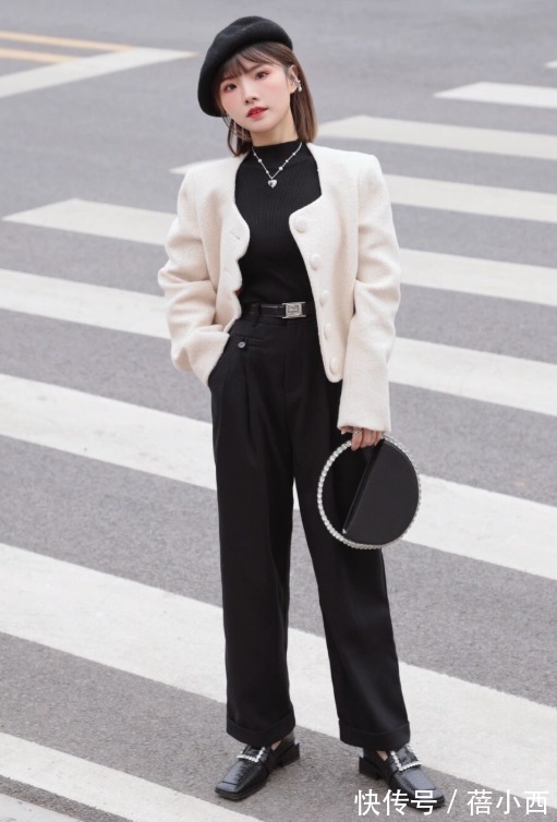 百搭|老爹鞋过时了,有气质的女人都必备“乐福鞋”,简约、百搭还耐穿