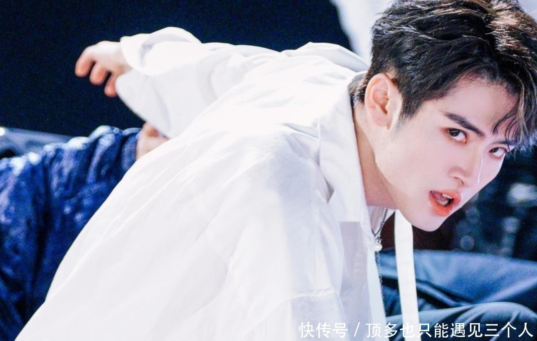 伯远综合实力在国内选手中,算数一数二的,值得一个出道位