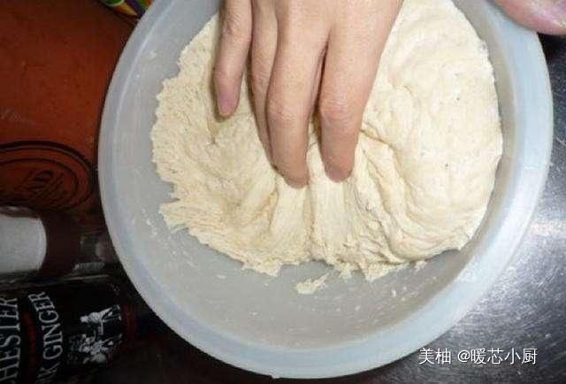 嫌烙饼时间太长这种烙饼法,40秒就能出锅,面饼松软又劲道