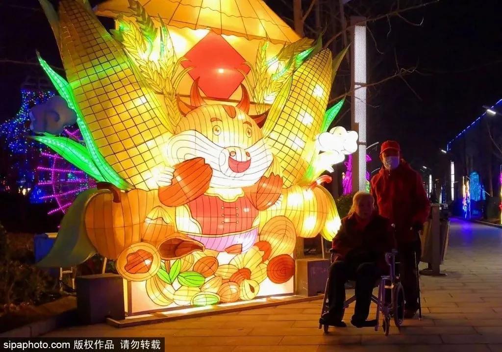 中年|赏花灯闹元宵，北京今夜将迎来浪漫的“星月童话”，游玩攻略看这里！