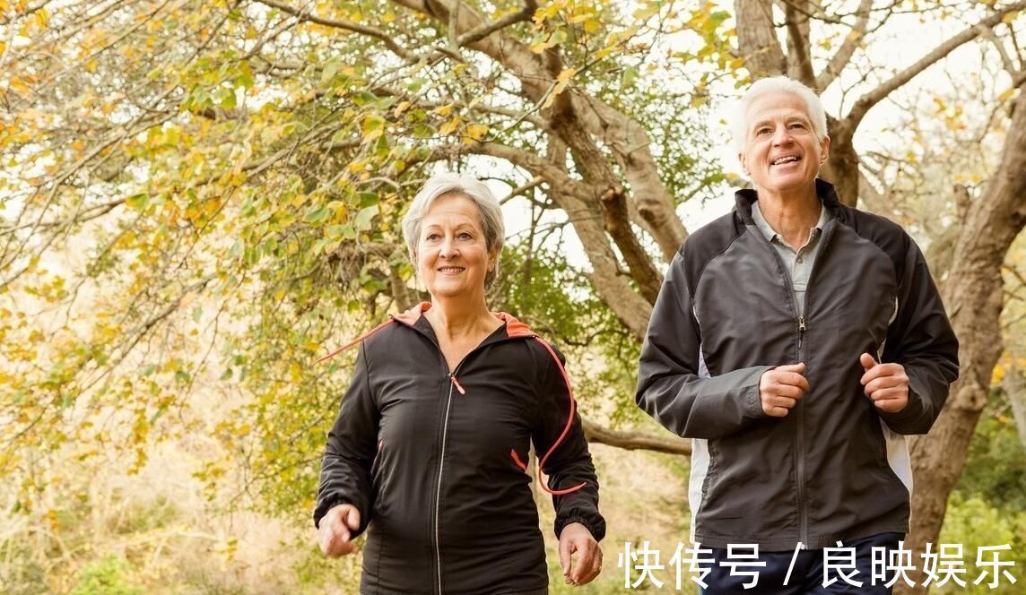 四肢|走路快慢决定寿命?提醒:45岁后,想长寿,走路的3个坑要避免
