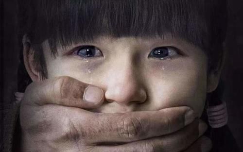 婴儿车|爸爸带娃已成历史,小姨带娃才让人哭笑不得!网友:太现实了