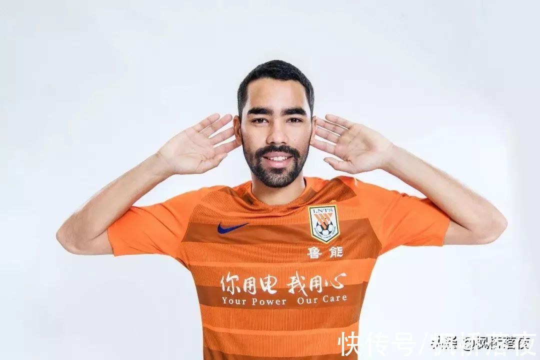 国际足联|国足未来不止高拉特一个中场选项！24岁新秀潜力巨大，攻击力强悍