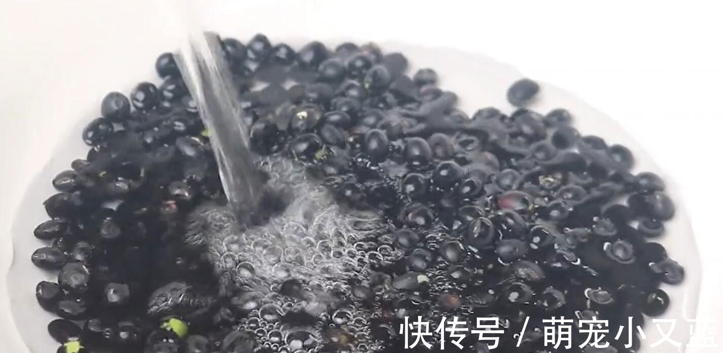 干湿豆|早餐多给孩子做这个吃,钙是牛奶的20倍,补脑长高个,比吃排骨强