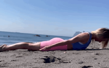 胸腔|脖子酸、肩膀硬?15分钟肩颈瑜伽帮你深度放松肩颈