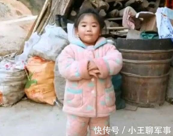 姥姥|双胞胎女儿一个给奶奶带,一个给姥姥带,看到照片后网友炸了