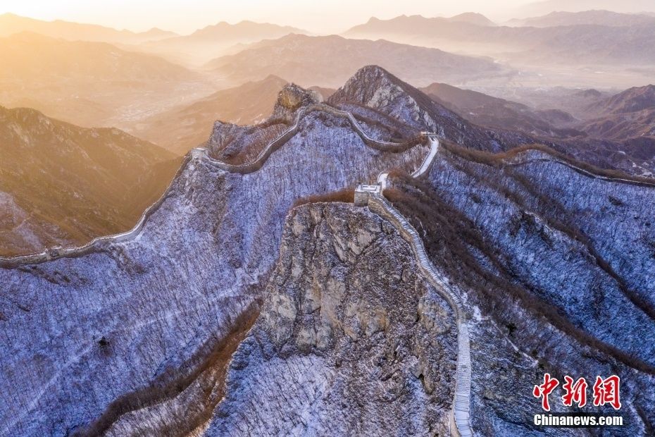 晨光|北京怀柔箭扣长城雪后雄辉壮美