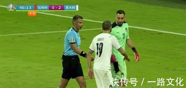 世界波|从0-1到1-2!欧洲杯疯狂16分钟:世界波+点球,意大利围住裁判