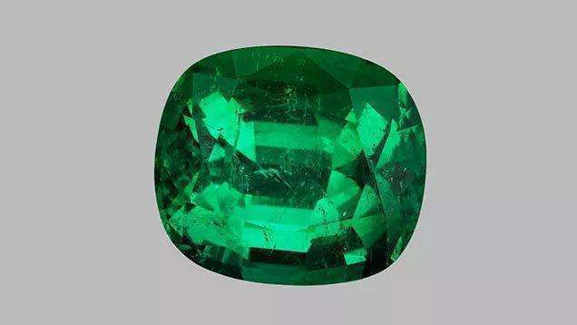 宝石 祖母绿的净度,重量,该如何选择?