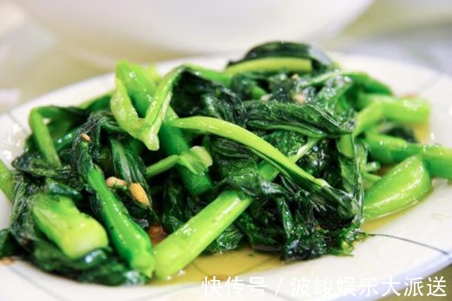 炒青菜|无论炒哪种青菜,不要直接炒!记住4点,翠绿不出水,香嫩又入味