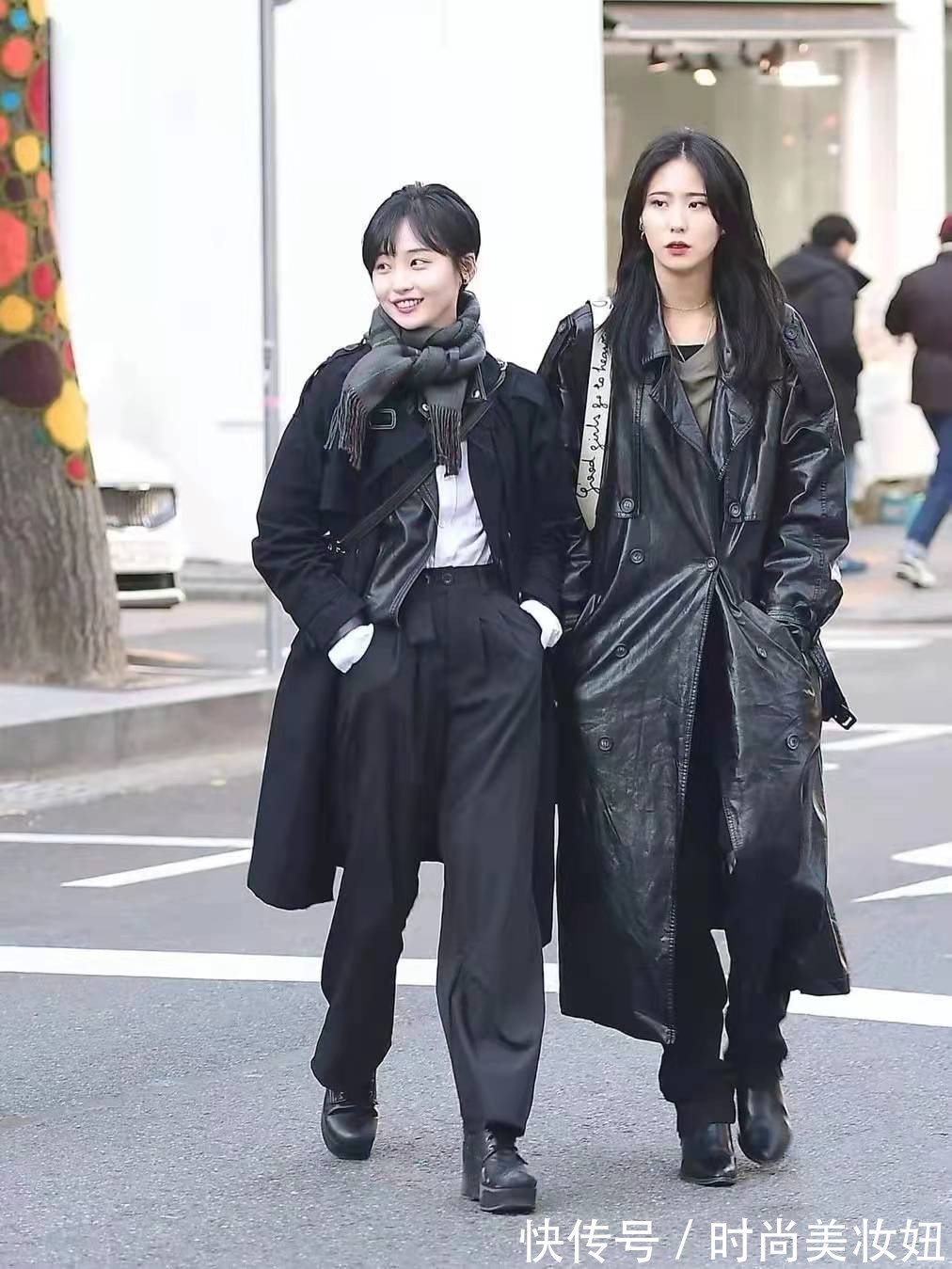 单调感|“韩国女生”日常穿搭有多时髦?看这些街拍穿搭造型,洋气又个性