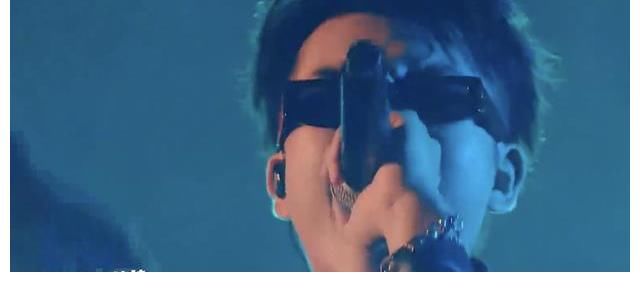 厂牌|《黑怕女孩》：陈近南看不下去，扬言：请问你到底算哪块小饼干