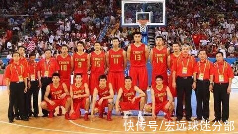 易建联|中国男篮抵达日本的同时，国内的球迷开始质疑易建联的能力
