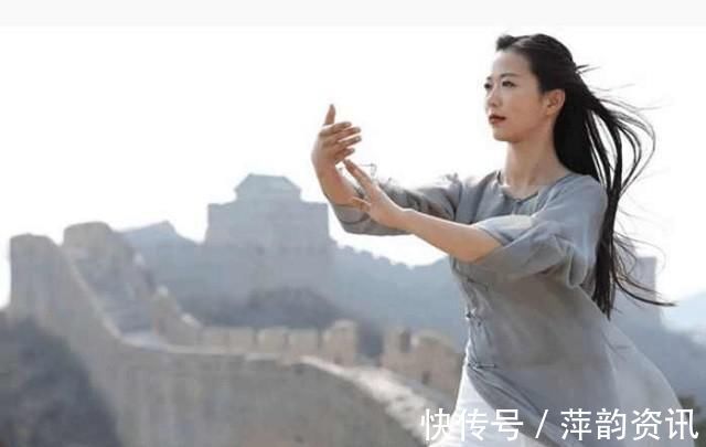 傅钟文&太极最美女掌门,复旦大学教授,32岁嫁英国男友羡煞旁人