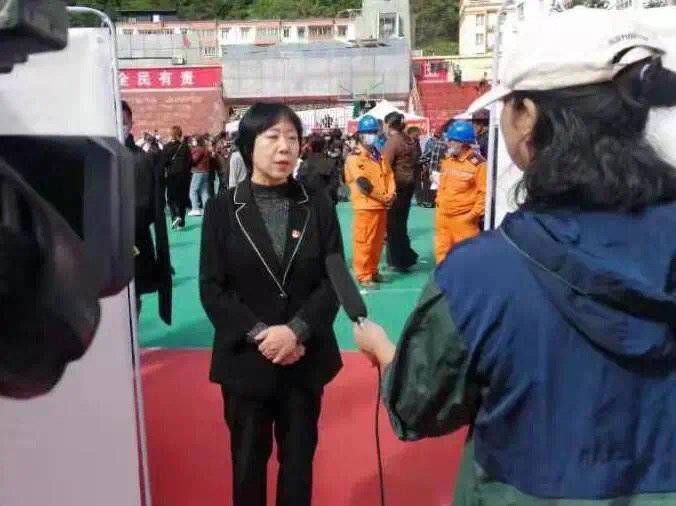 义诊|名医上高原一场“家门口”的专业医疗服务来到了阿坝黑水