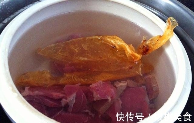 婆婆|表姐突然来访，临时弄了3道菜，表姐发朋友圈，说是吃大餐