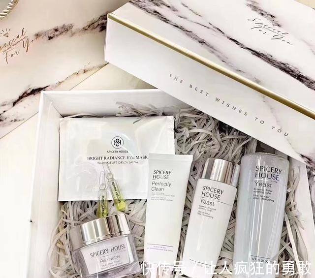 美肤 坚持健康护肤理念,开启芳香世家美肤新篇章!