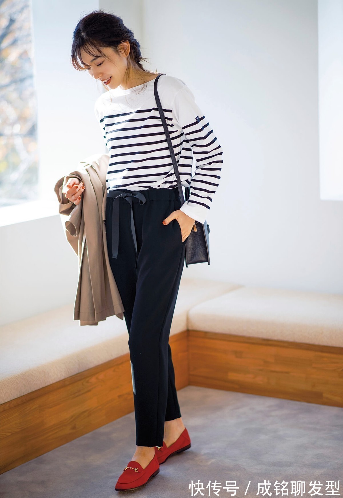 乐福鞋 高跟鞋好看但“累脚”,换成这三款舒适百搭的鞋子,显高还显瘦