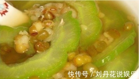 更年期|苦瓜配绿豆，不出三天，头晕手麻消 ,颈椎病、肩周炎也拜拜了