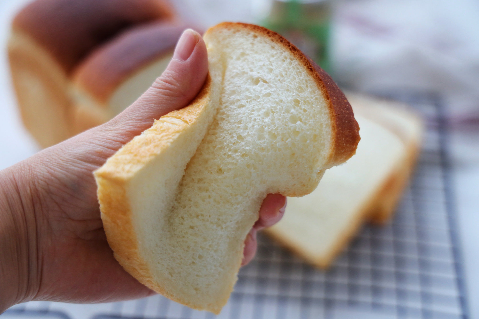 营养|我家一周至少做一次的吐司，冷冻起来，早餐几分钟就搞定，特营养