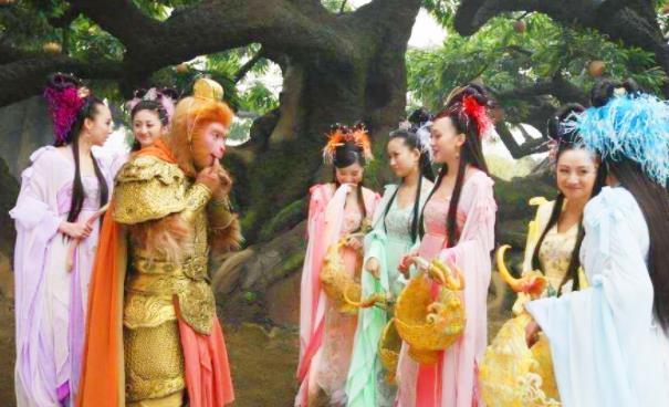 蜘蛛精为什么敢占用七仙女温泉?只因蜘蛛精的背后是他,难怪不敢