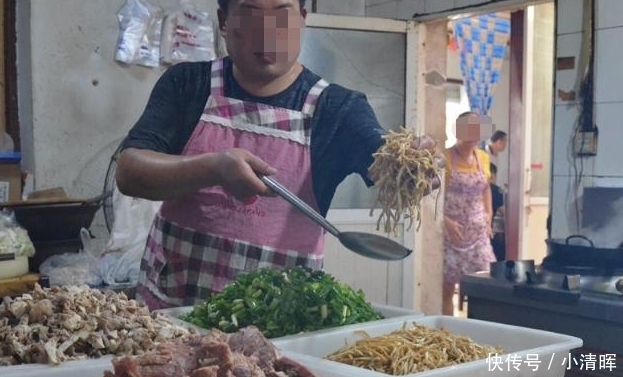 夫妻|“夫妻搭档”卖它,1碗8元,1天能卖600碗,顾客:价格良心