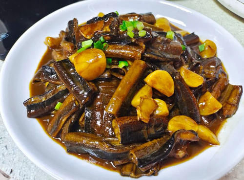 茄子|明日小暑，牢记“尝1味，吃2肉3菜，忌2事”，顺应时节精神入伏