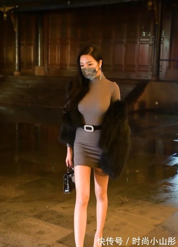 包臀裙|皮草造型真有趣，透着高贵感，变精致“花瓶”美女