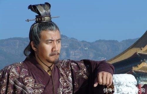 落泪|朱元璋要杀外甥,马皇后赶紧穿上破衣服,朱元璋见了落泪:不杀了