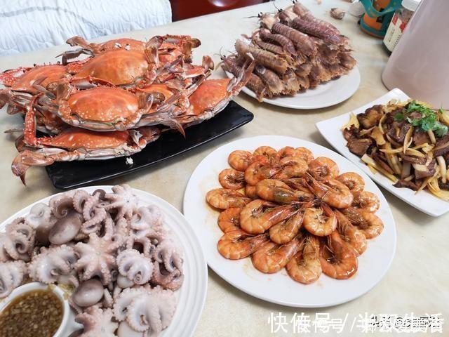 海虾|吃虾时，虾线到底要不要去？60岁老渔民告诉你答案，别再做错了