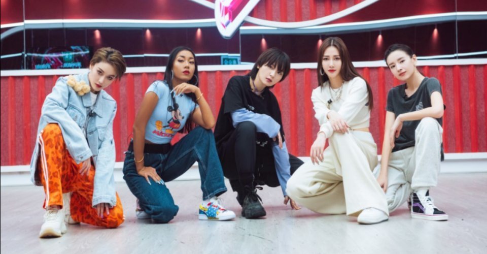 踢館|老友對打，原唱踢館……今晚《乘風破浪》太刺激了！