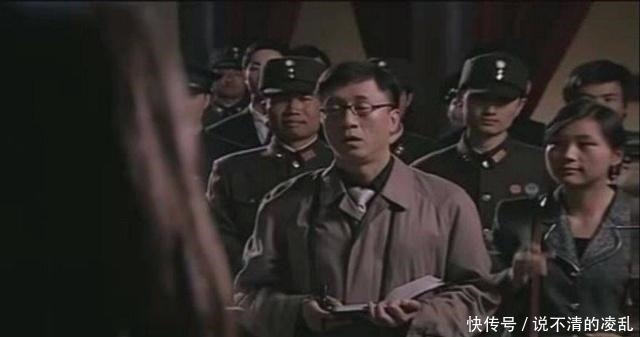 余则成|潜伏穆连成为何敢于光明正大溜走,他提前知道了这两件事!